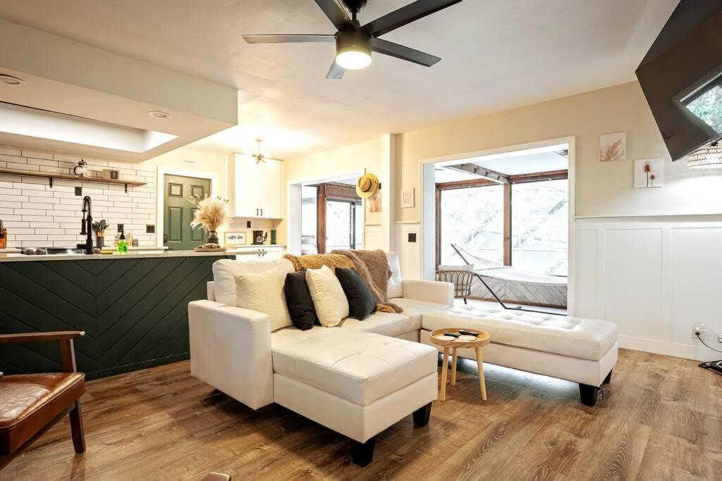 Cozy Lakefront Home W/ Pool -7 Mins From Legoland วินเทอร์เฮเวน ภายนอก รูปภาพ