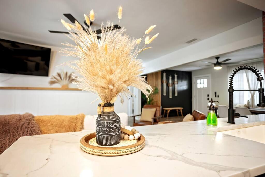 Cozy Lakefront Home W/ Pool -7 Mins From Legoland วินเทอร์เฮเวน ภายนอก รูปภาพ